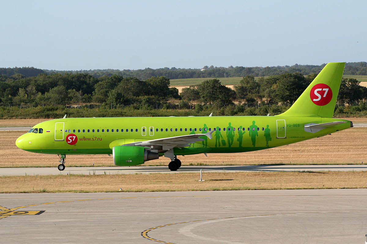 A320-214 S7 Airlines VQ-BES Pula (LDPL/PUY) July_14_2012