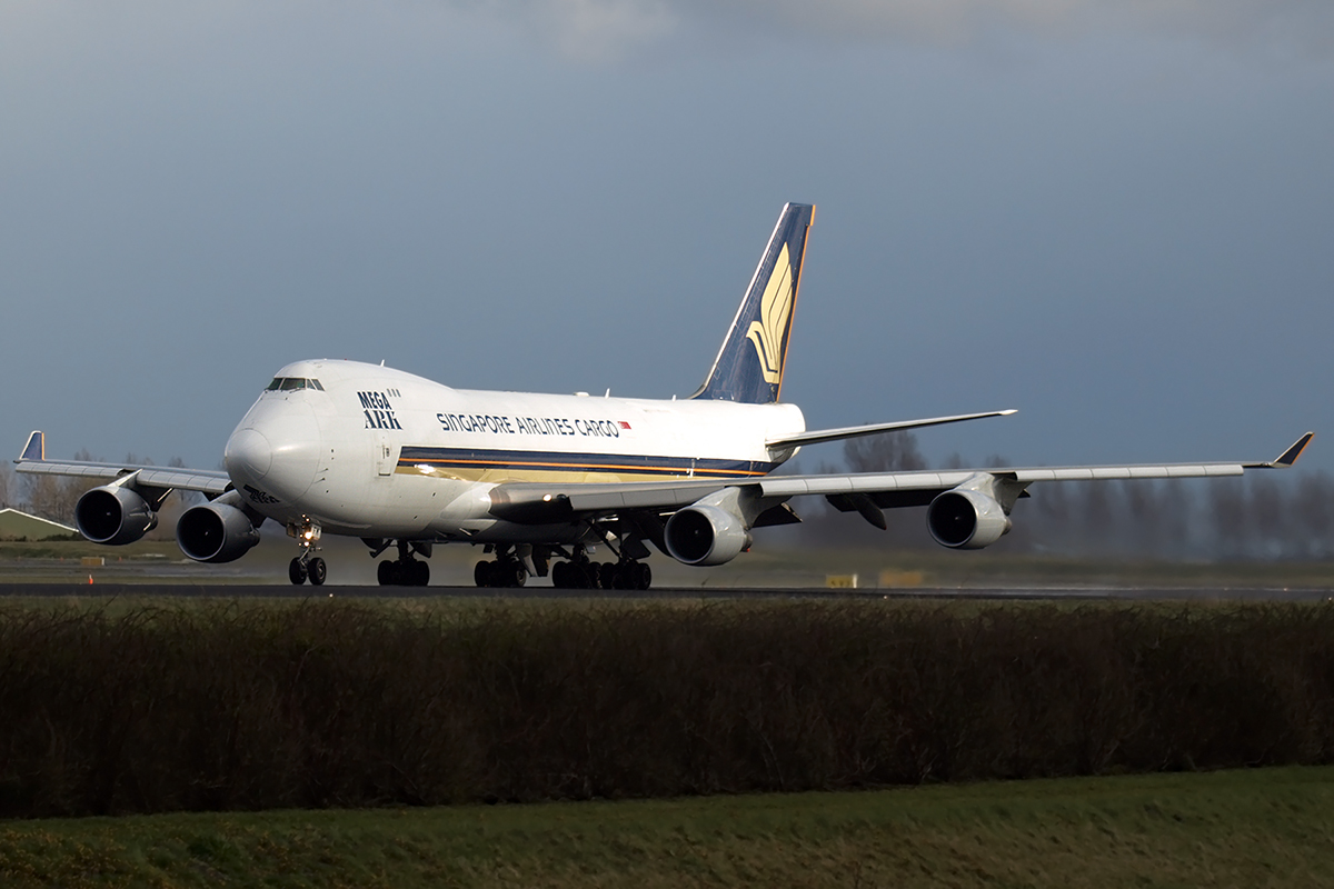 B747-412F/SCD Singapore Airlines Cargo 9V-SFM Amsterdam_Schiphol March_24_2008