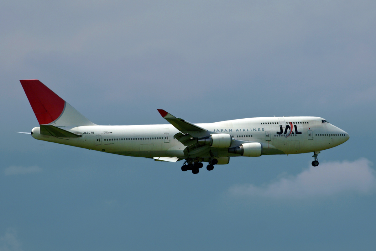 B747-446 Japan Airlines - JAL JA8079 Zagreb_Pleso June_19_2010