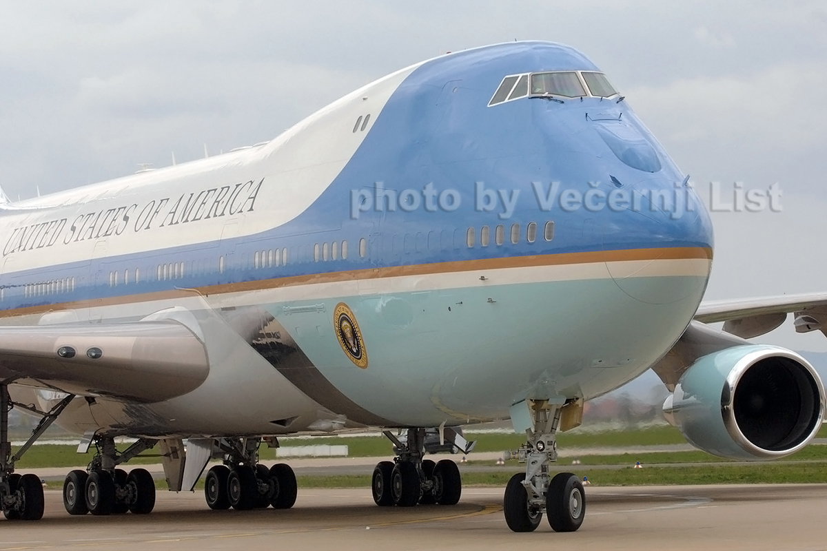 B747-2G4B (VC-25A) USAF 82-8000 Zagreb_Pleso, April_4_2008 C