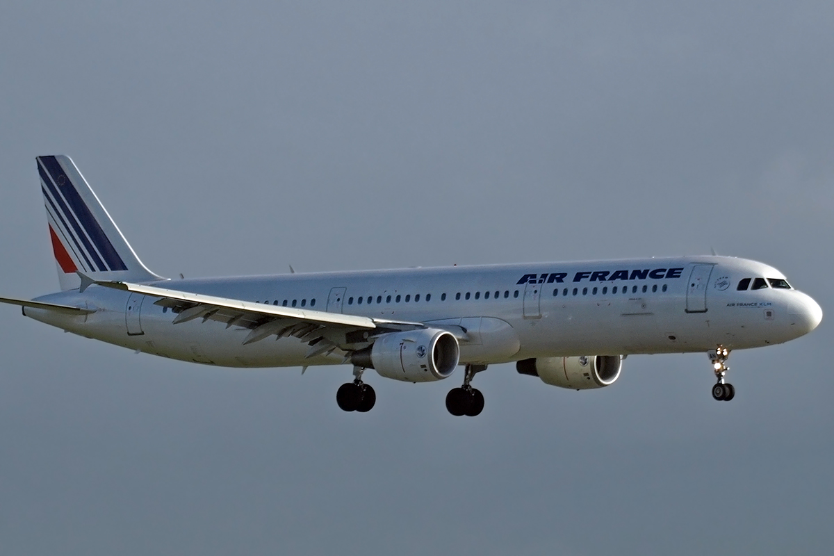 A321-211 Air France F-GTAN Amsterdam_Schiphol March_25_2008