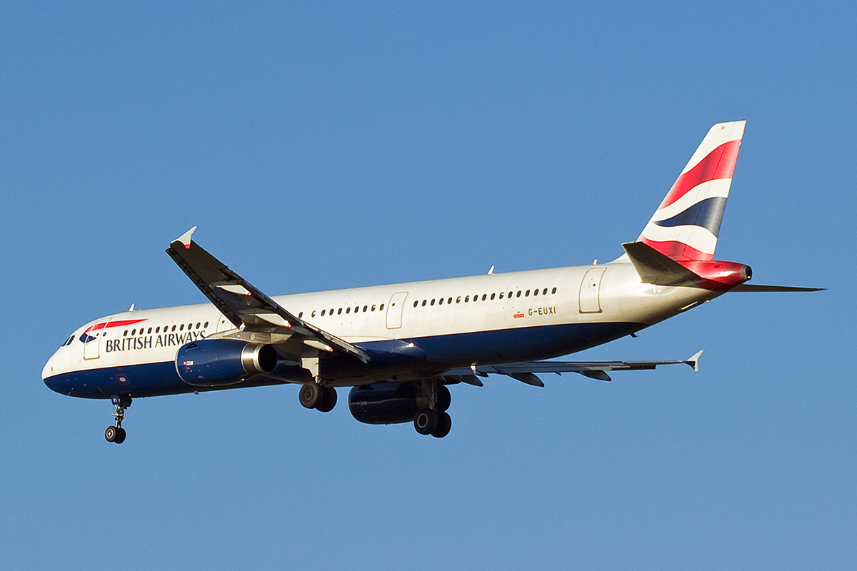 A321-231 British Airways G-EUXI Wien_Schwechat April_8_2007