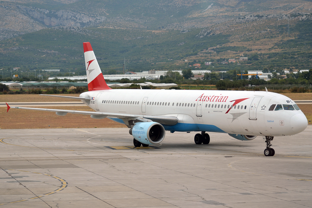 A321-111 Austrian Airlines OE-LBC Split_Resnik (SPU/LDSP) August_20_2013