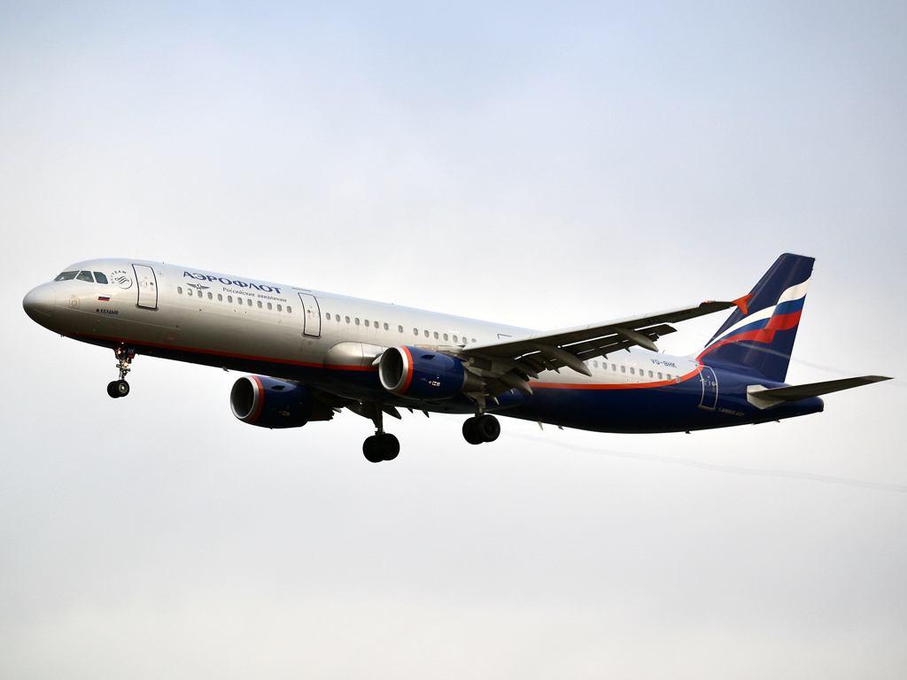 A321-211 Aeroflot Russian Airlines VQ-BHK Prague_Ruzyne (PRG/LKPR) December_23_2011