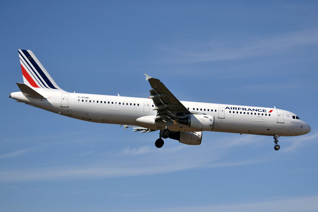 A321-211 Air France F-GTAN Prague_Ruzyne (PRG/LKPR) March_24_2013