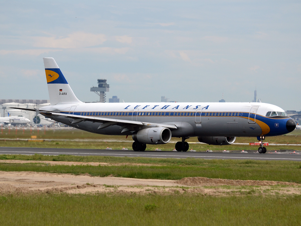 A321-131 Lufthansa D-AIRX Frankfurt_Main (FRA/EDDF) May_27_2012