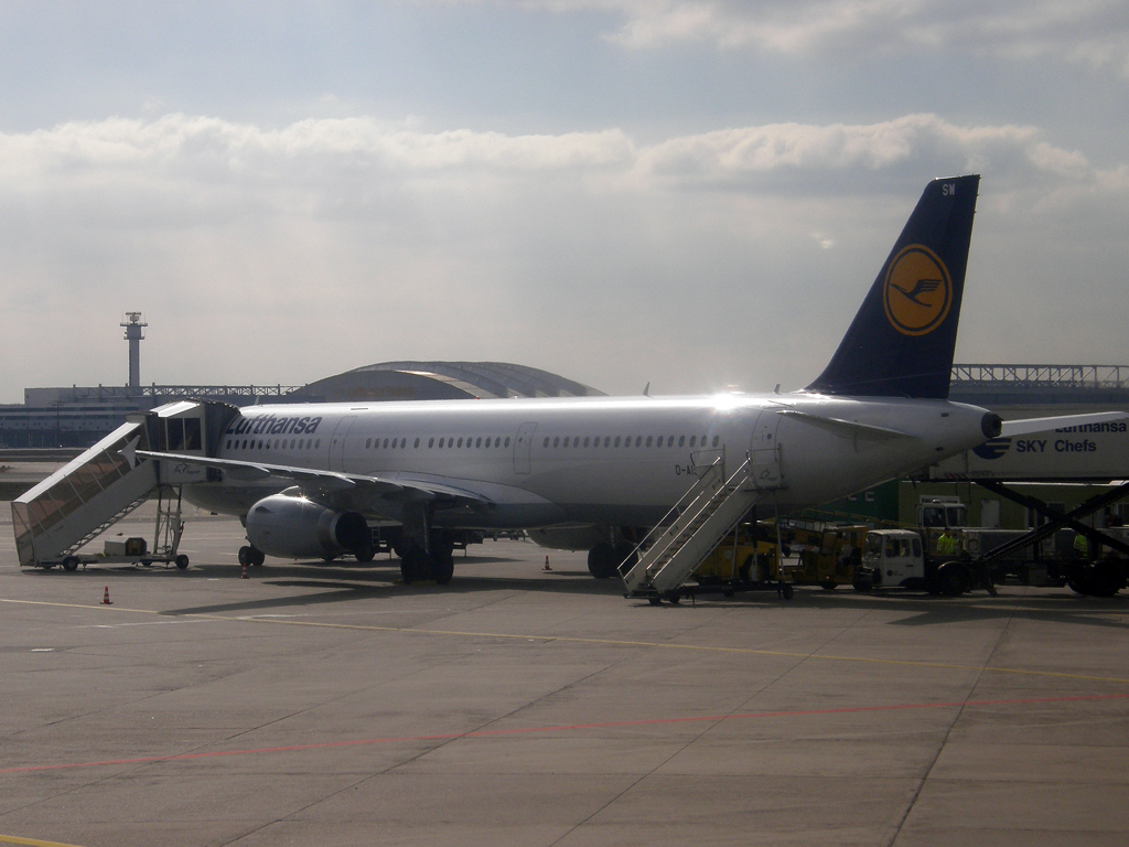 A321-231 Lufthansa D-AISW Frankfurt_Main March_08_2010