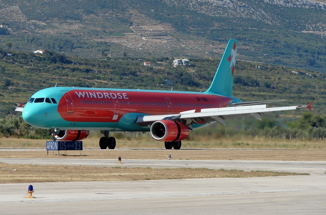 A321-231 Wind Rose Aviation UR-WRI Split_Resnik (SPU/LDSP) August_04_2012