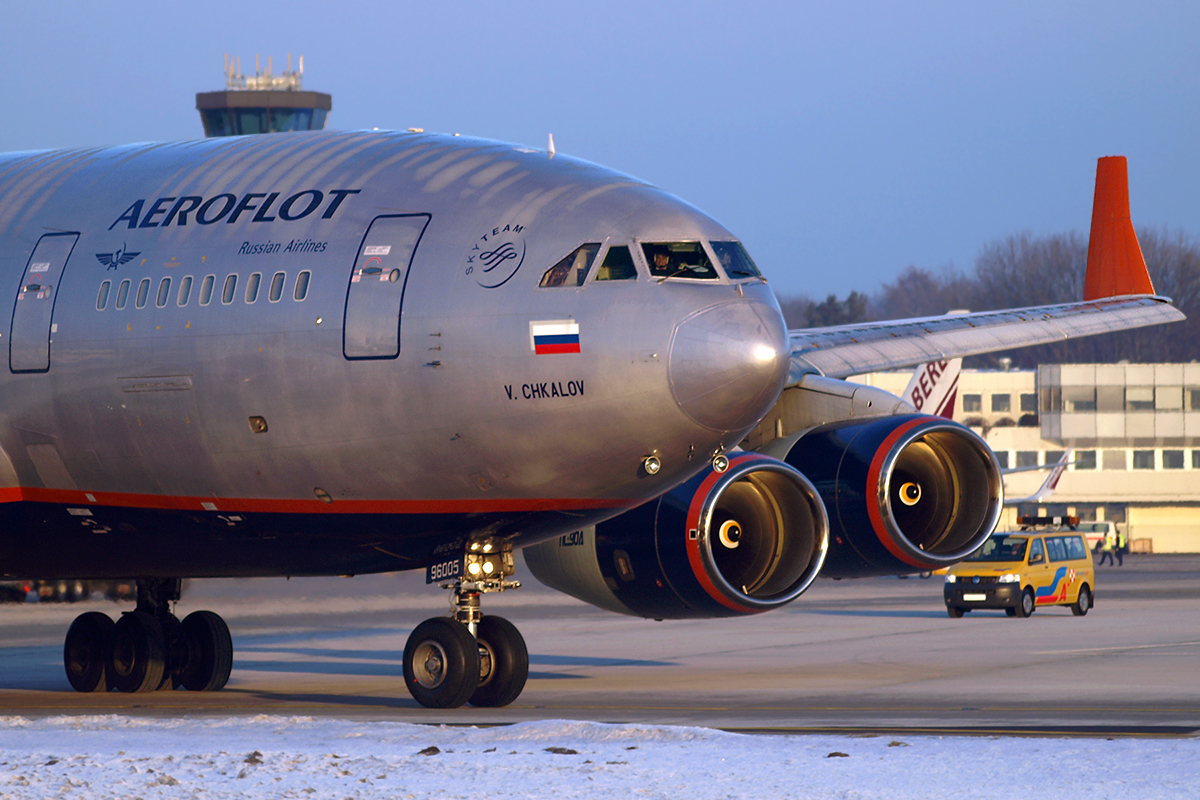 Ilyushin Il-96-300 Aeroflot Russian Airlines RA-96005 Salzburg (SZG/LOWS) January_16_2010