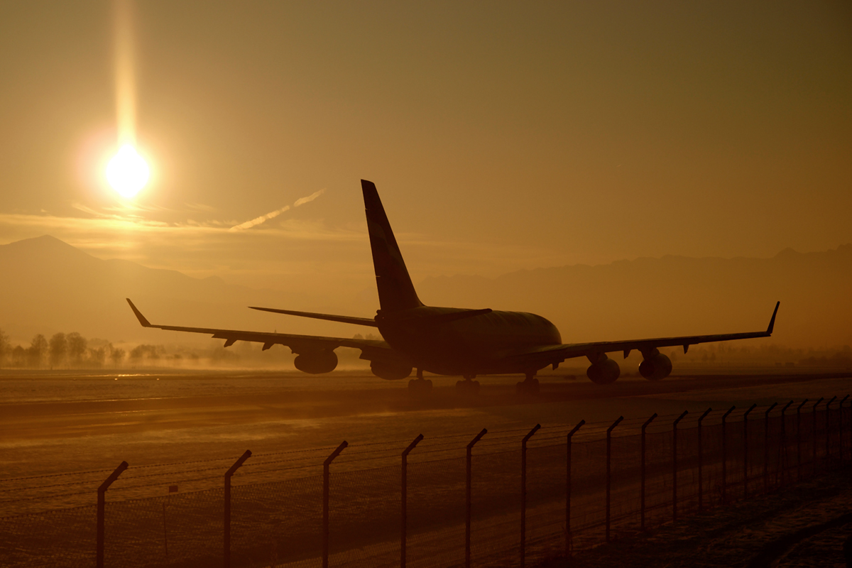 Ilyushin Il-96-300 Aeroflot Russian Airlines RA-96005 Salzburg (SZG/LOWS) January_16_2010