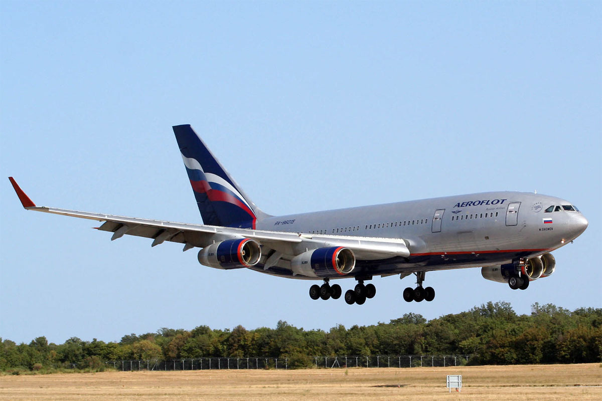 Ilyushin IL-96-300 Aeroflot RA-96015 Pula (LDPL/PUY) July_14_2012