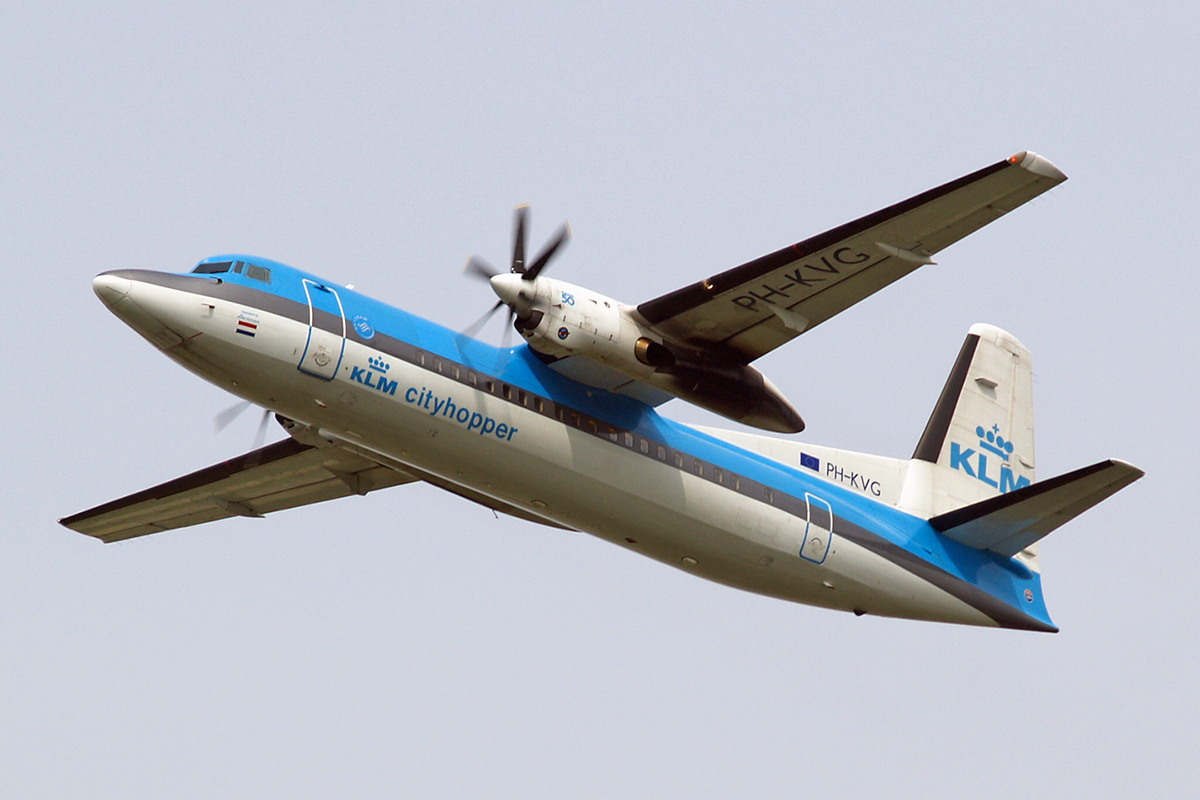 Fokker 50 KLM Cityhopper PH-KVG Amsterdam Schiphol April_21_2006