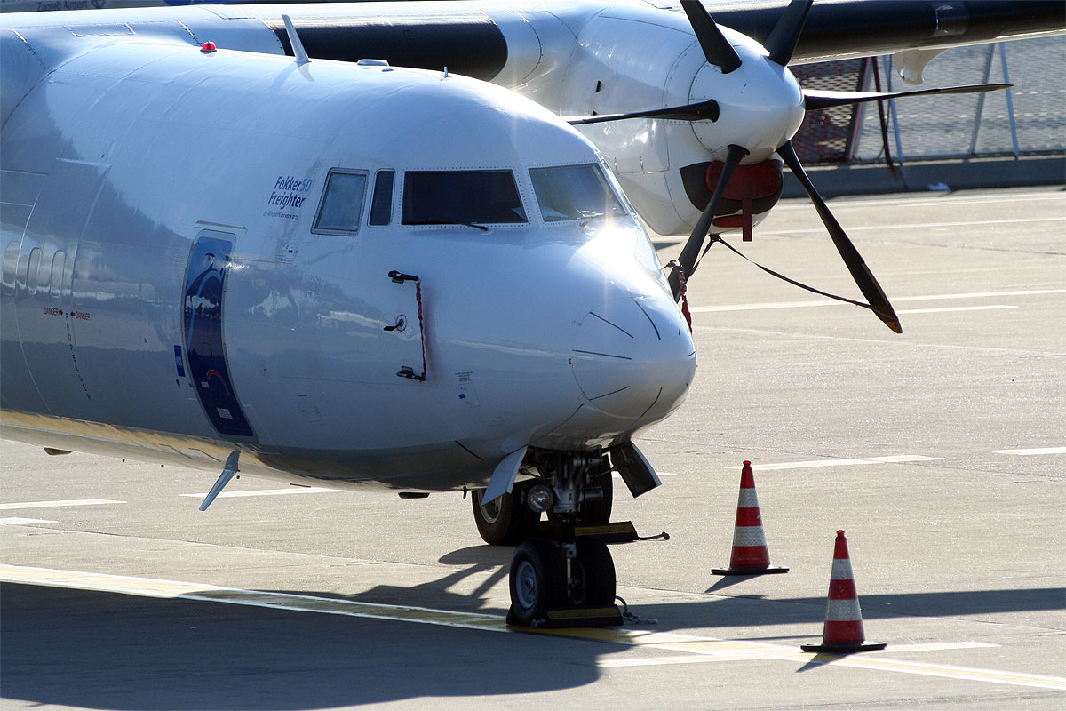 Fokker 50 Amapola Flyg AB PH-LMB Zagreb_Pleso (ZAG/LDZA) September_13_2011