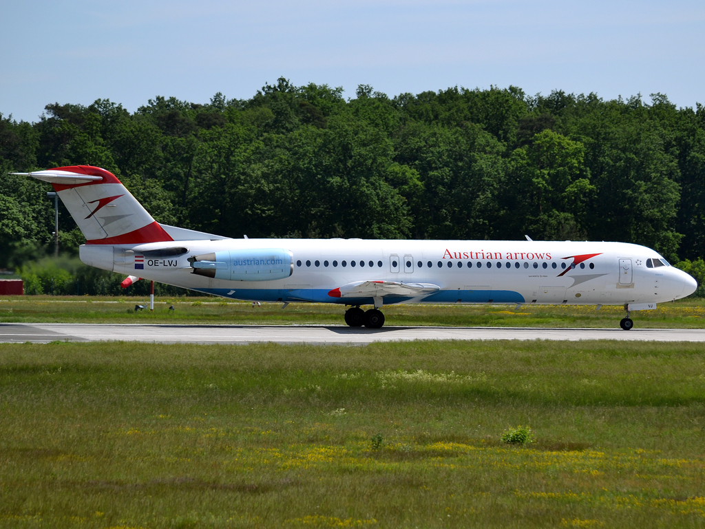 Fokker 100 (F-28-0100) Austrian Arrows (Tyrolean Airways) OE-LVJ Frankfurt_Main (FRA/EDDF) May_26_2012