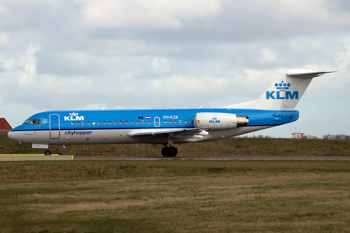 Fokker 70 (F-28-0070) KLM Cityhopper PH-KZK Amsterdam_Schiphol March_19_2008