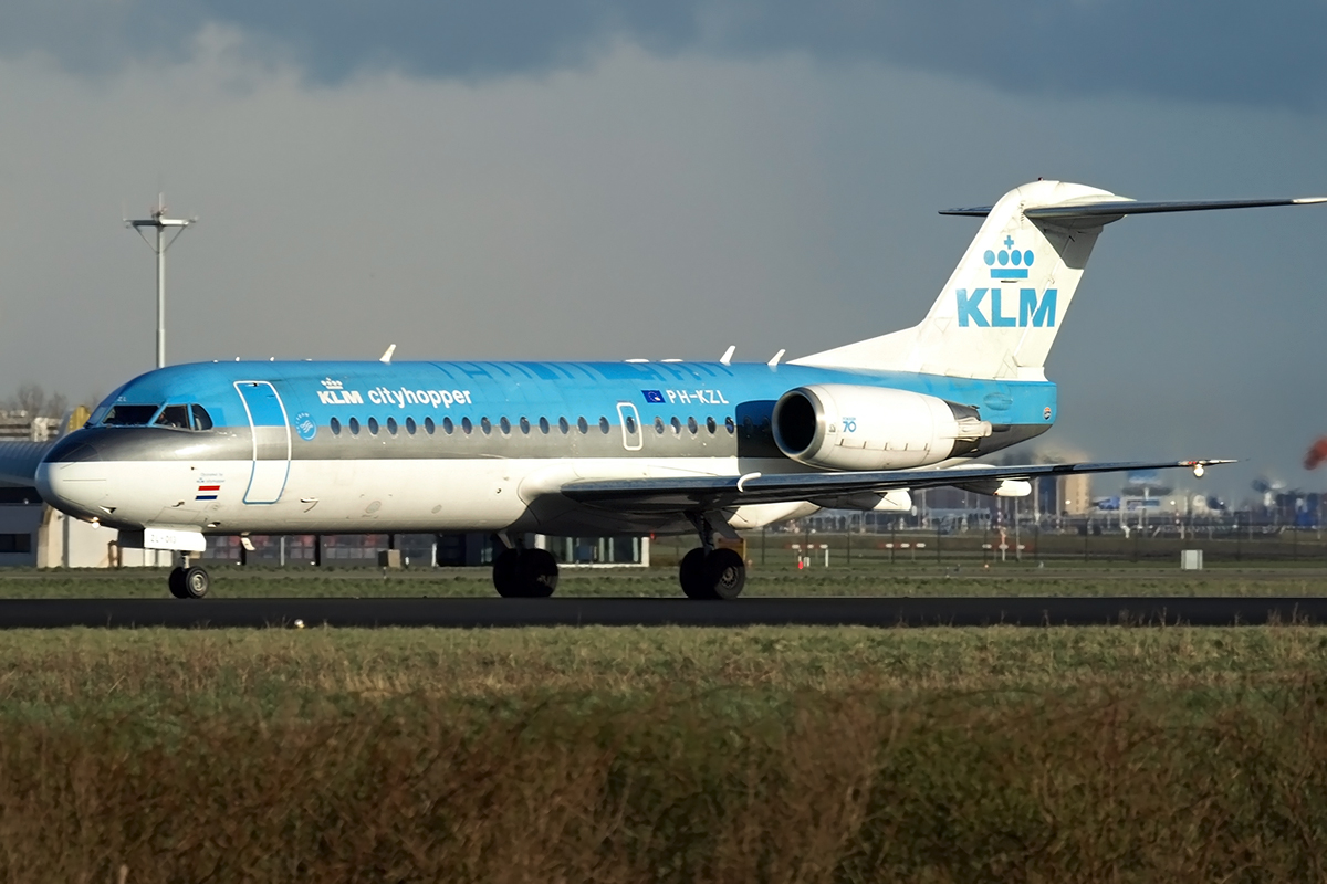 Fokker 70 (F-28-0070) KLM Cityhopper PH-KZL Amsterdam_Schiphol March_24_2008