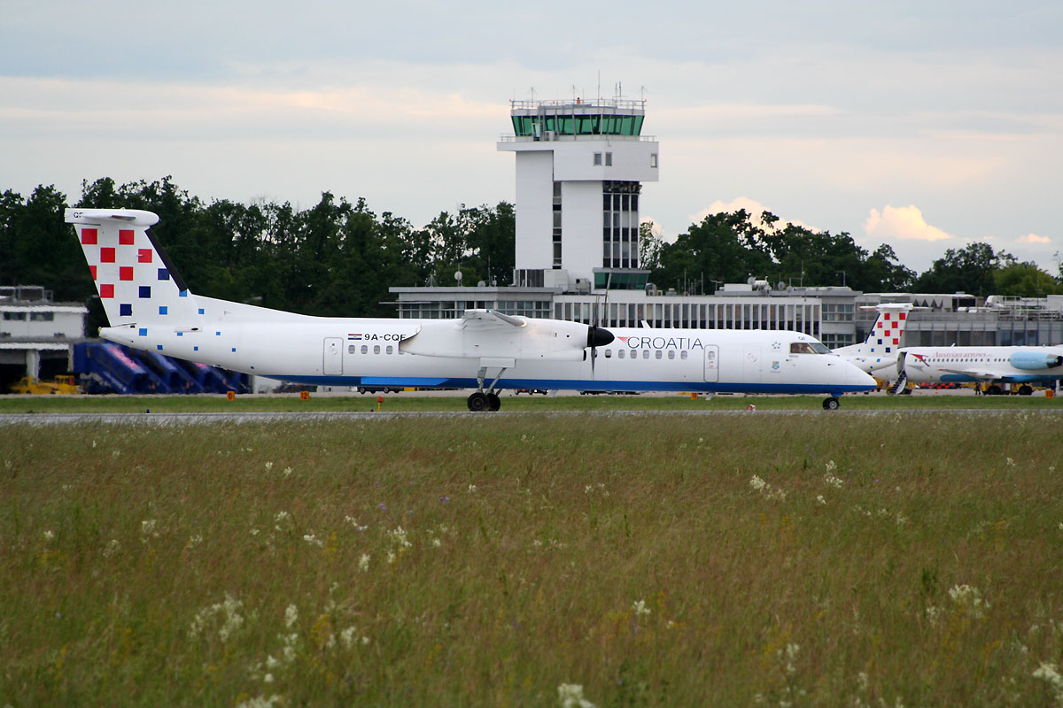 DHC-8-402Q Dash 8 Croatia Airlines 9A-CQF Zagreb_Pleso June_1_2010