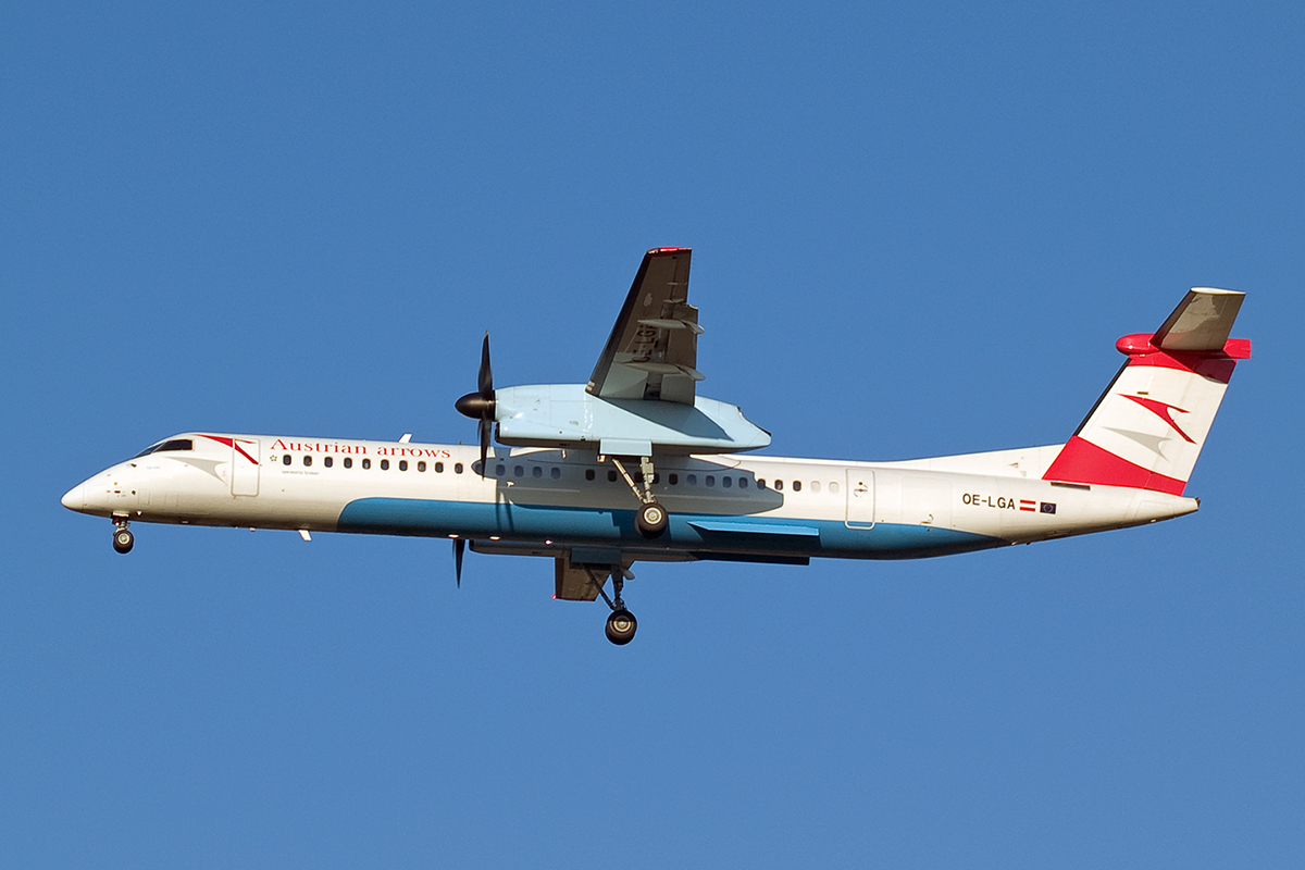 DHC-8-402Q Dash 8 Austrian Arrows (Tyrolean Airways) OE-LGA Wien_Schwechat April_8_2007