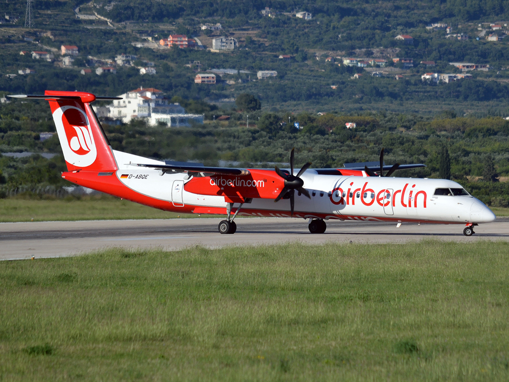 DHC-8-402Q Dash 8 Air Berlin (LGW - Luftfahrtgesellschaft Walter) D-ABQE Split_Resnik (SPU/LDSP) August_6_2011