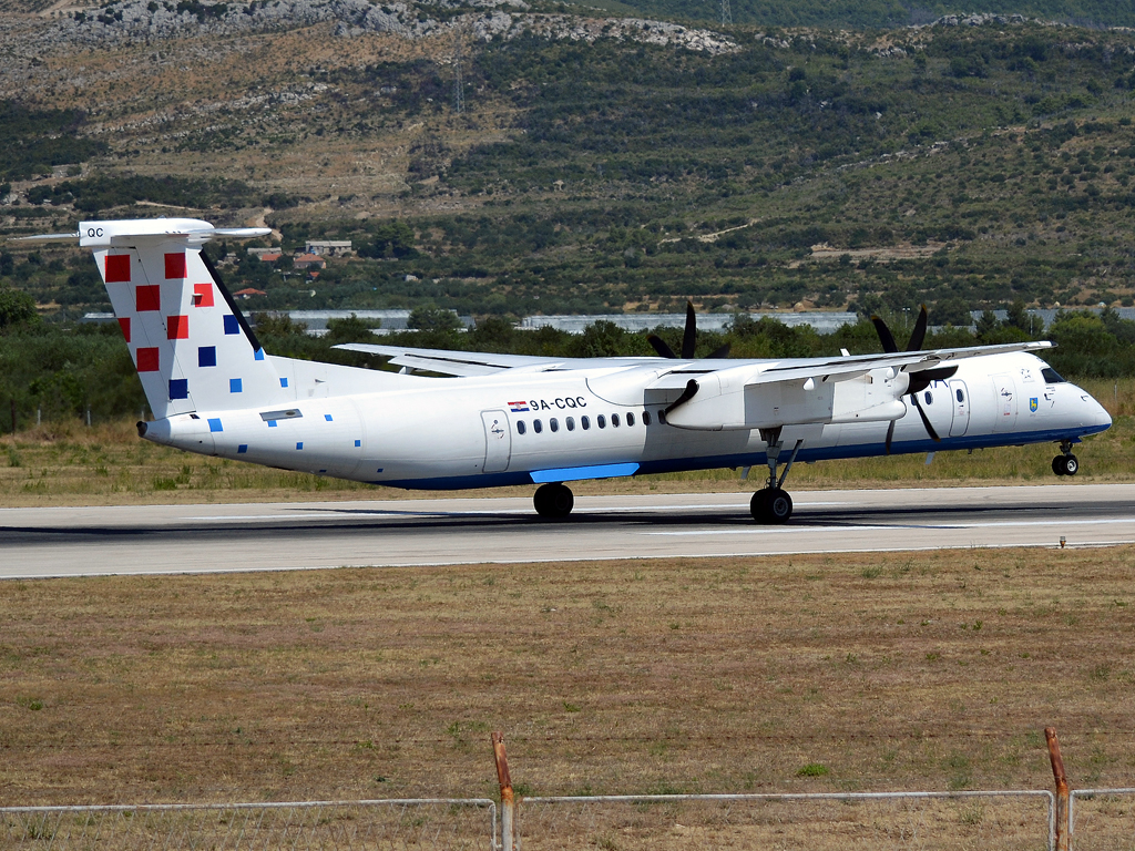DHC-8-402Q Dash 8 Croatia Airlines 9A-CQC Split_Resnik (SPU/LDSP) August_03_2012