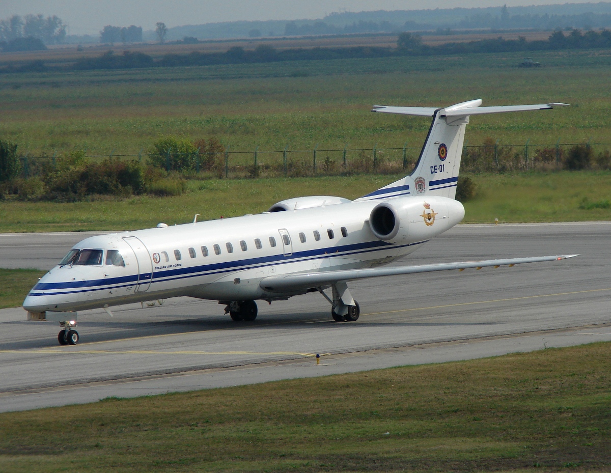 ERJ-135LR Belgian Air Force CE-01 Osijek-Klisa (OSI/LDOS) September_14_2009