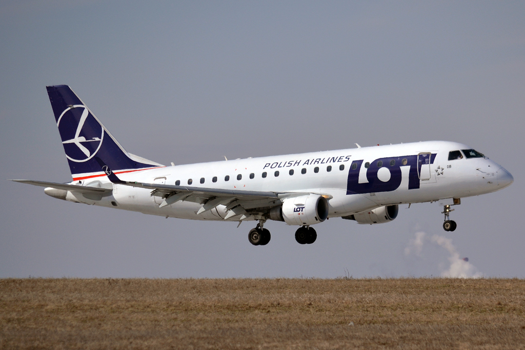 ERJ-170-100ST LOT Polish Airlines SP-LDB Prague_Ruzyne (PRG/LKPR) March_24_2013