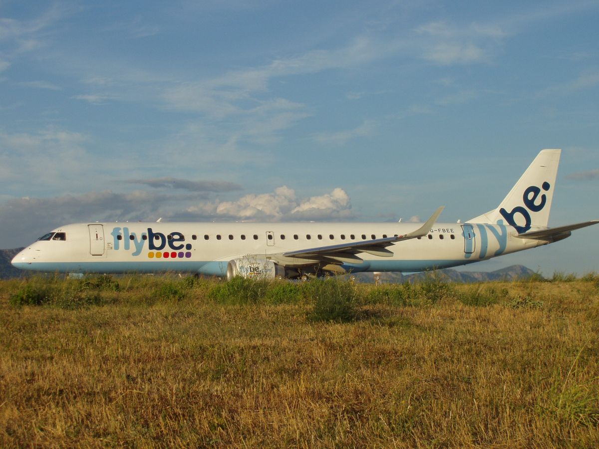 ERJ-195-200LR Flybe - British European G-FBEE Split_Resnik (SPU/LDSP) August_9_2008