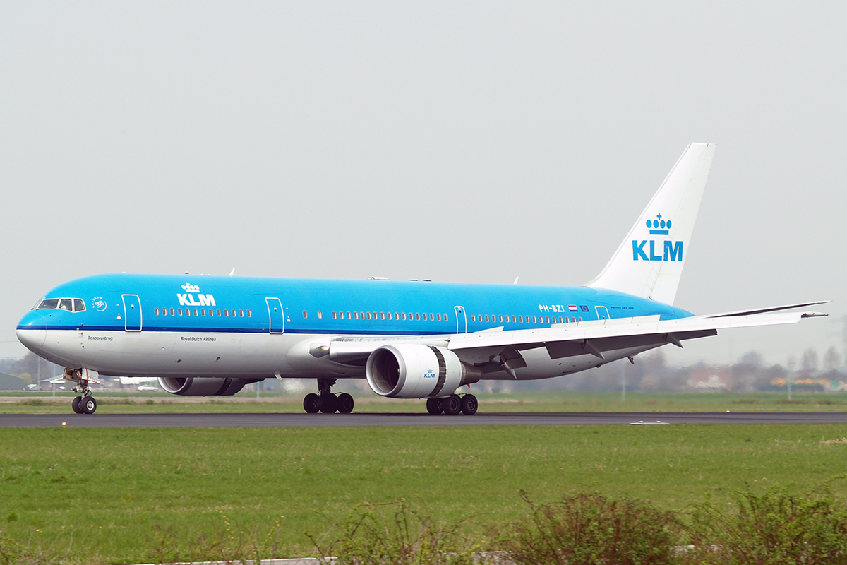 B767-306/ER KLM - Royal Dutch Airlines PH-BZI Amsterdam Schiphol April_21_2006