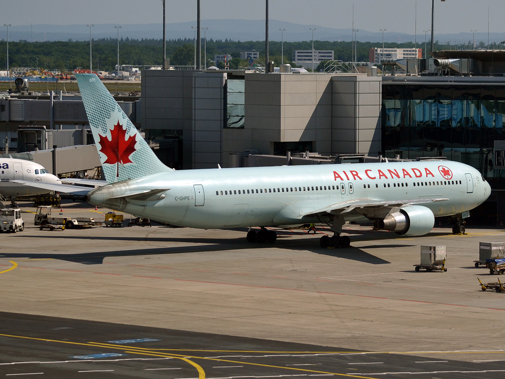 B767-33A/ER Air Canada C-GHPE Frankfurt_Main (FRA/EDDF) May_26_2012