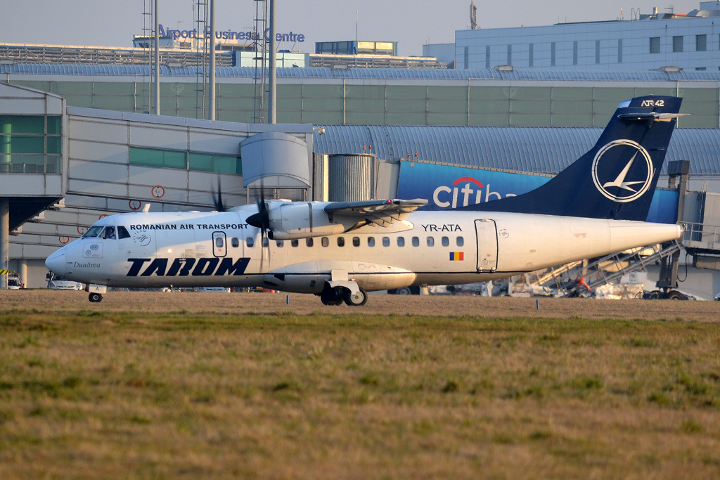 ATR-42-500 TAROM Romanian Air Transport YR-ATA Prague_Ruzyne (PRG/LKPR) March_14_2014