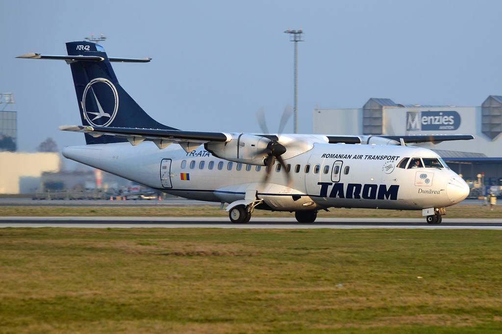 ATR-42-500 TAROM Romanian Air Transport YR-ATA Prague_Ruzyne (PRG/LKPR) March_14_2014