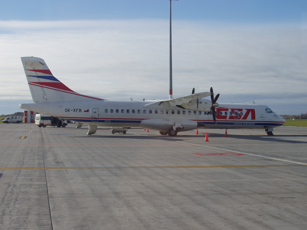 ATR-72-202 CSA Czech Airlines OK-XFB Prague_Ruzyne (PRG/LKPR) October_30_2006