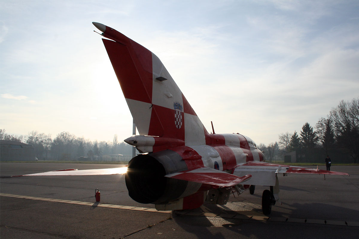 MiG-21UMD Croatia Air Force HRZ 165 Zagreb_Pleso (ZAG/LDZA) December_9_2011