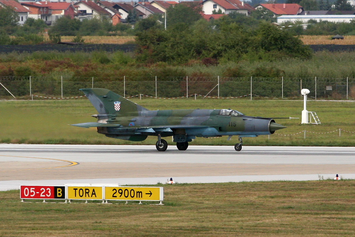 MiG-21bisD Croatia Air Force HRZ 115 Zagreb_Pleso (ZAG/LDZA) September_8_2011