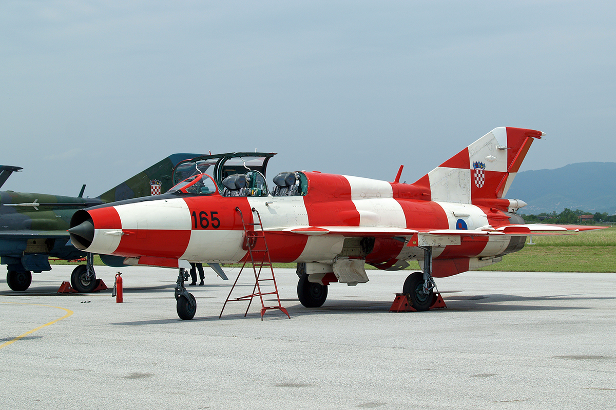 MiG-21UMD Croatia Air Force 165 Zagreb_Pleso (ZAG/LDZA) May_12_2007