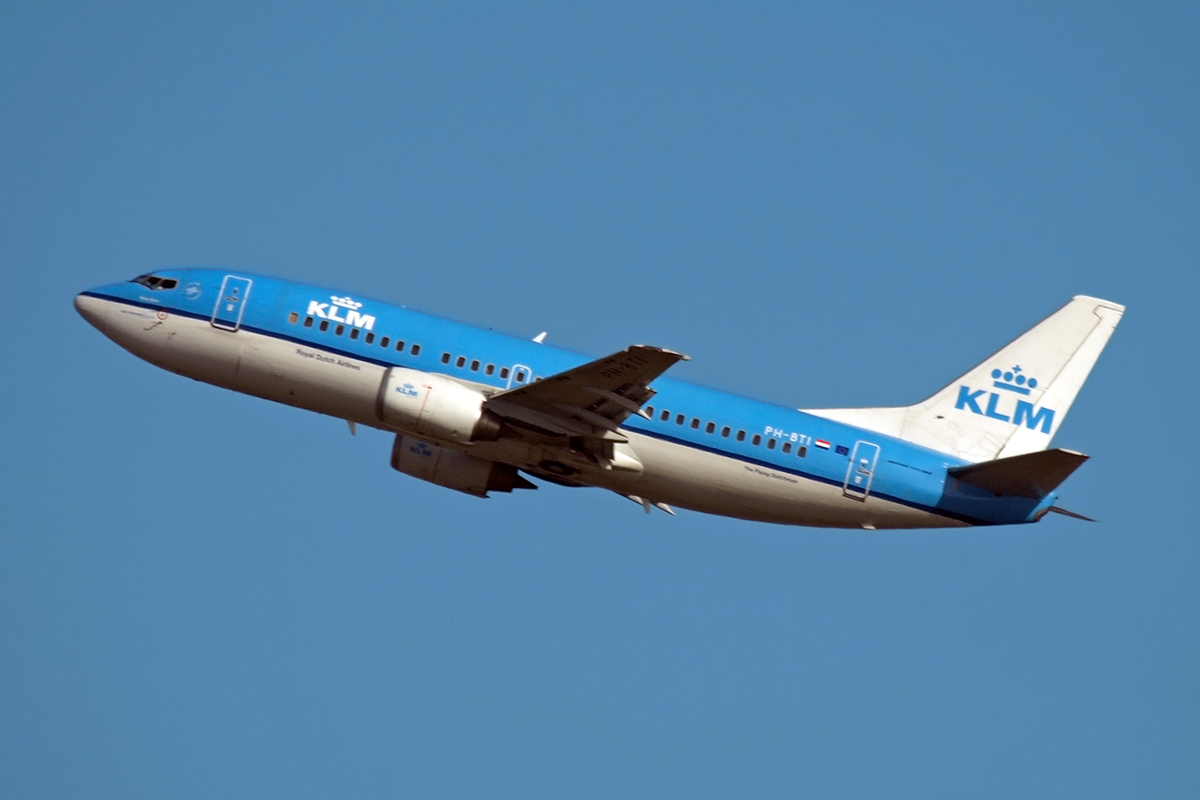 B737-306 KLM - Royal Dutch Airlines PH-BTI Amsterdam_Schiphol March_29_2008