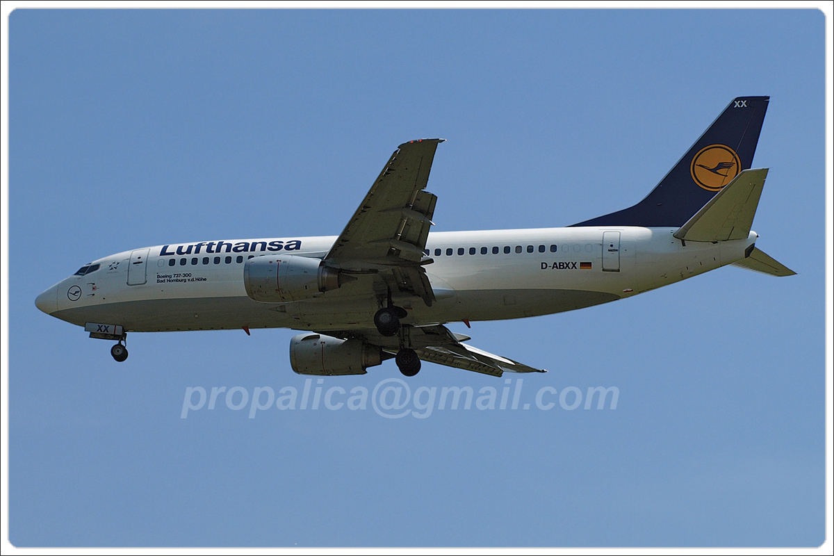 B737-330 Lufthansa D-ABXX Zagreb_Pleso July_29_2007