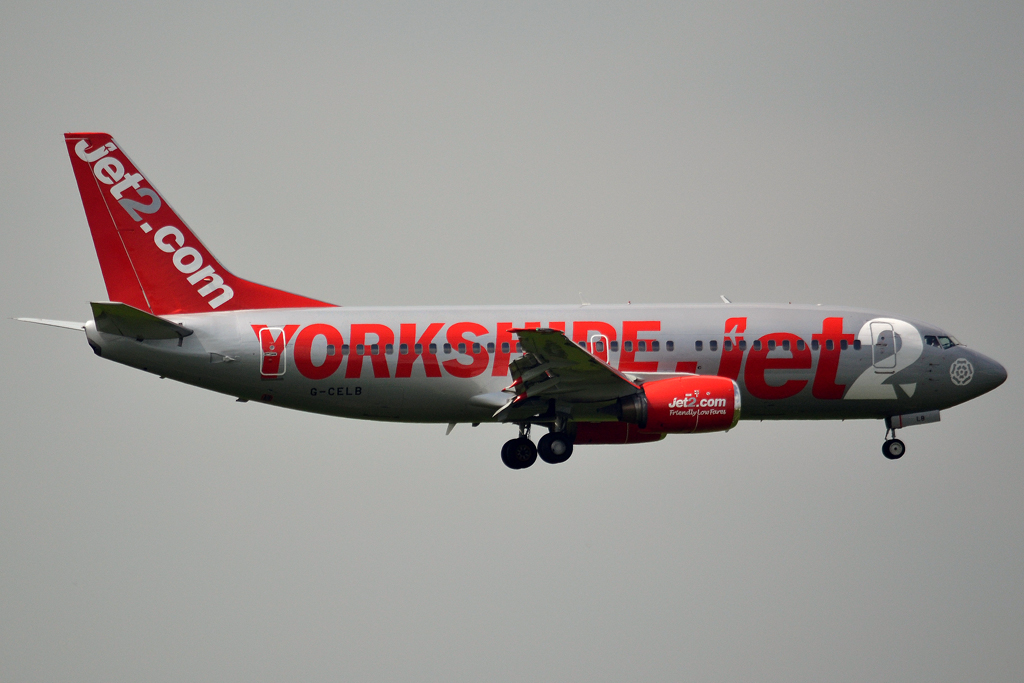 B737-377 Jet2 G-CELB Prague_Ruzyne (PRG/LKPR) June_07_2013