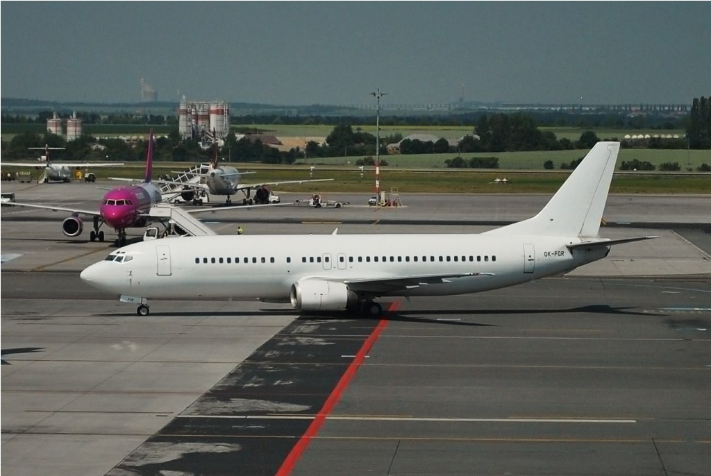 B737-45S ČSA - Czech Airlines OK-FGR Prague_Ruzyne July_03_2010