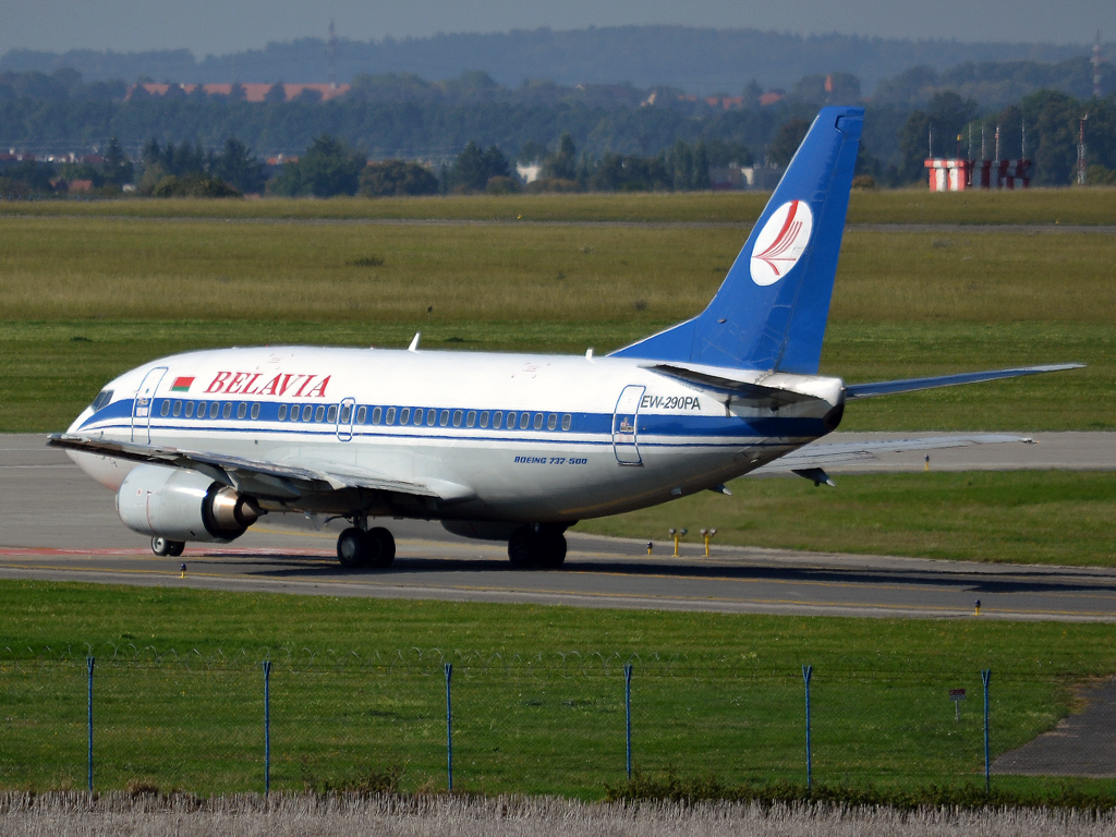 B737-5Q8 Belavia EW-290PA Prague_Ruzyne (PRG/LKPR) September_30_2012