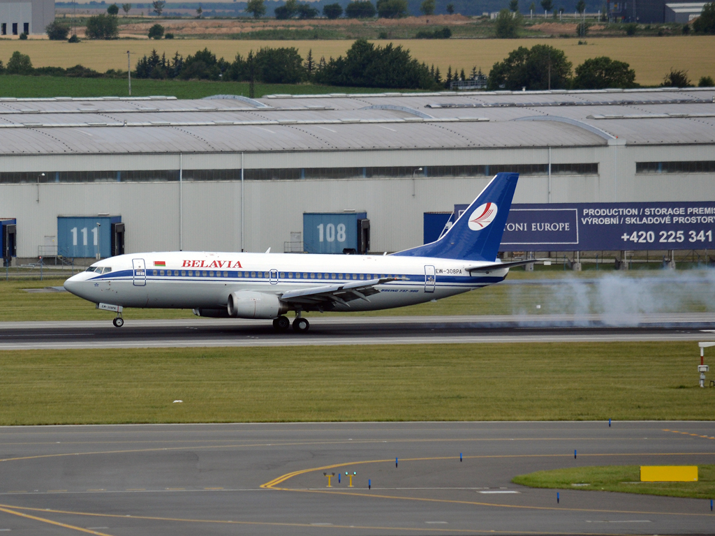 B737-3K2 Belavia EW-308PA Prague_Ruzyne (PRG/LKPR) July_09_2011