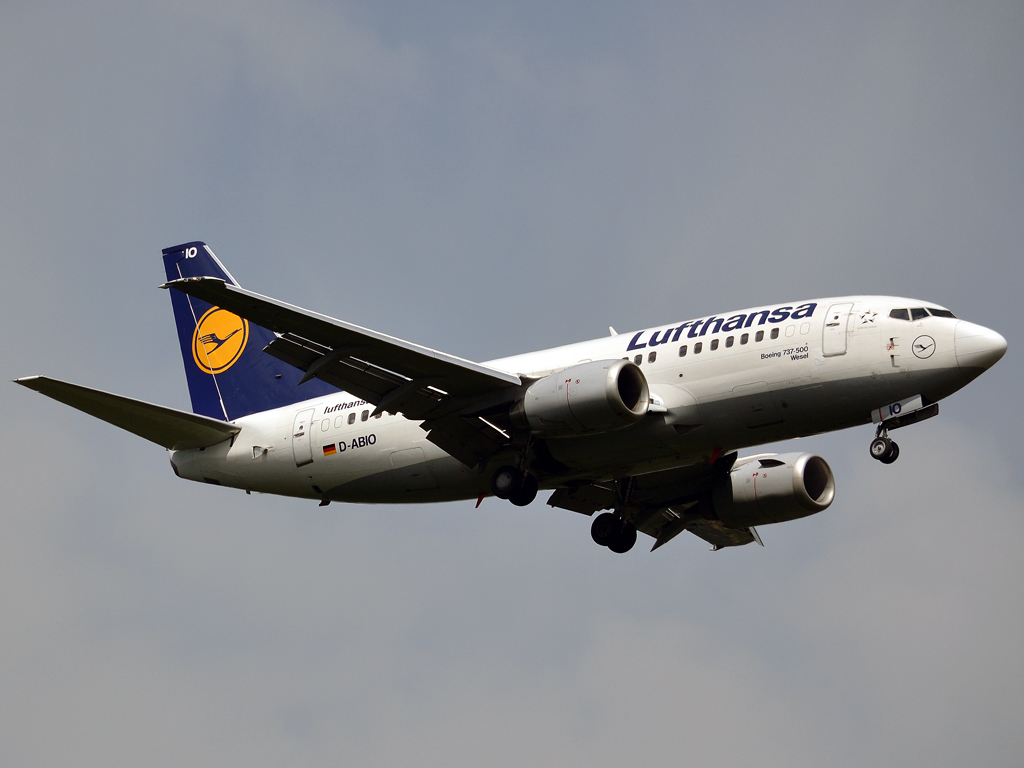 B737-530 Lufthansa D-ABIO Frankfurt_Main (FRA/EDDF) May_27_2012