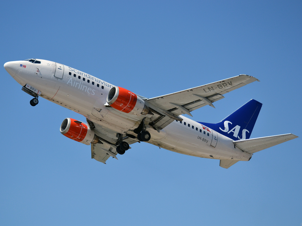 B737-505 SAS Scandinavian Airlines LN-BRV Split_Resnik (SPU/LDSP) August_04_2012