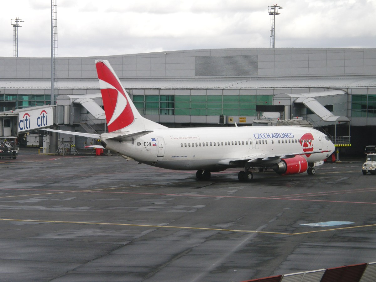 B737-45S ČSA - Czech Airlines OK-DGN Prague_Ruzyne February_27_2009