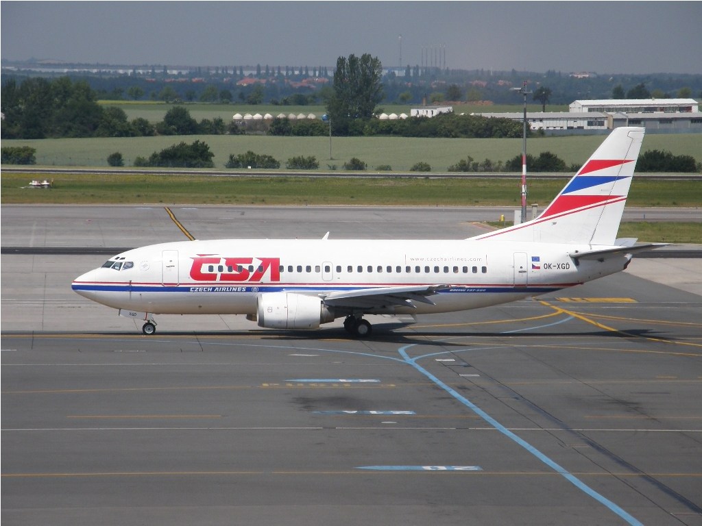 B737-55S ČSA - Czech Airlines OK-XGD Prague_Ruzyne July_03_2010