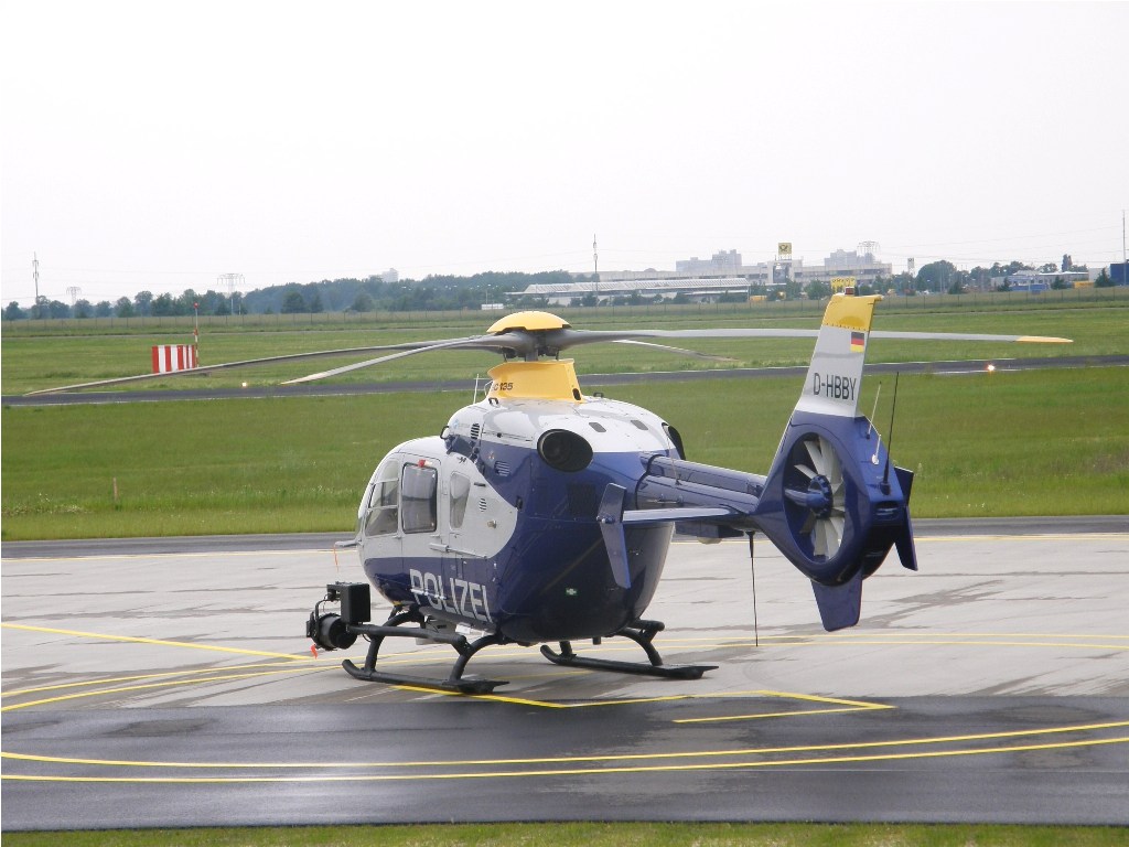 Eurocopter EC-135P-2 Polizei Germany D-HBBY Berlin_Schonefeld June_12_2010