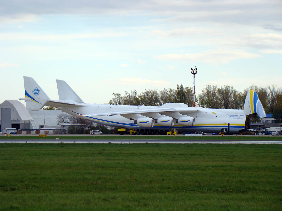 AN-225 Antonov Airlines UR-82060 Zagreb_Pleso (LDZA/ZAG) November_9_2013