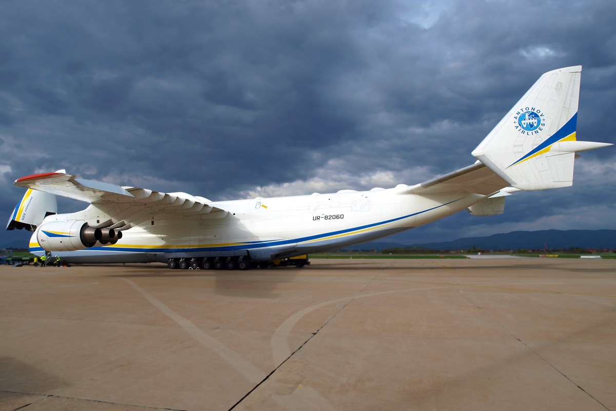 AN-225 Antonov Airlines UR-82060 Zagreb_Pleso (LDZA/ZAG) November_9_2013