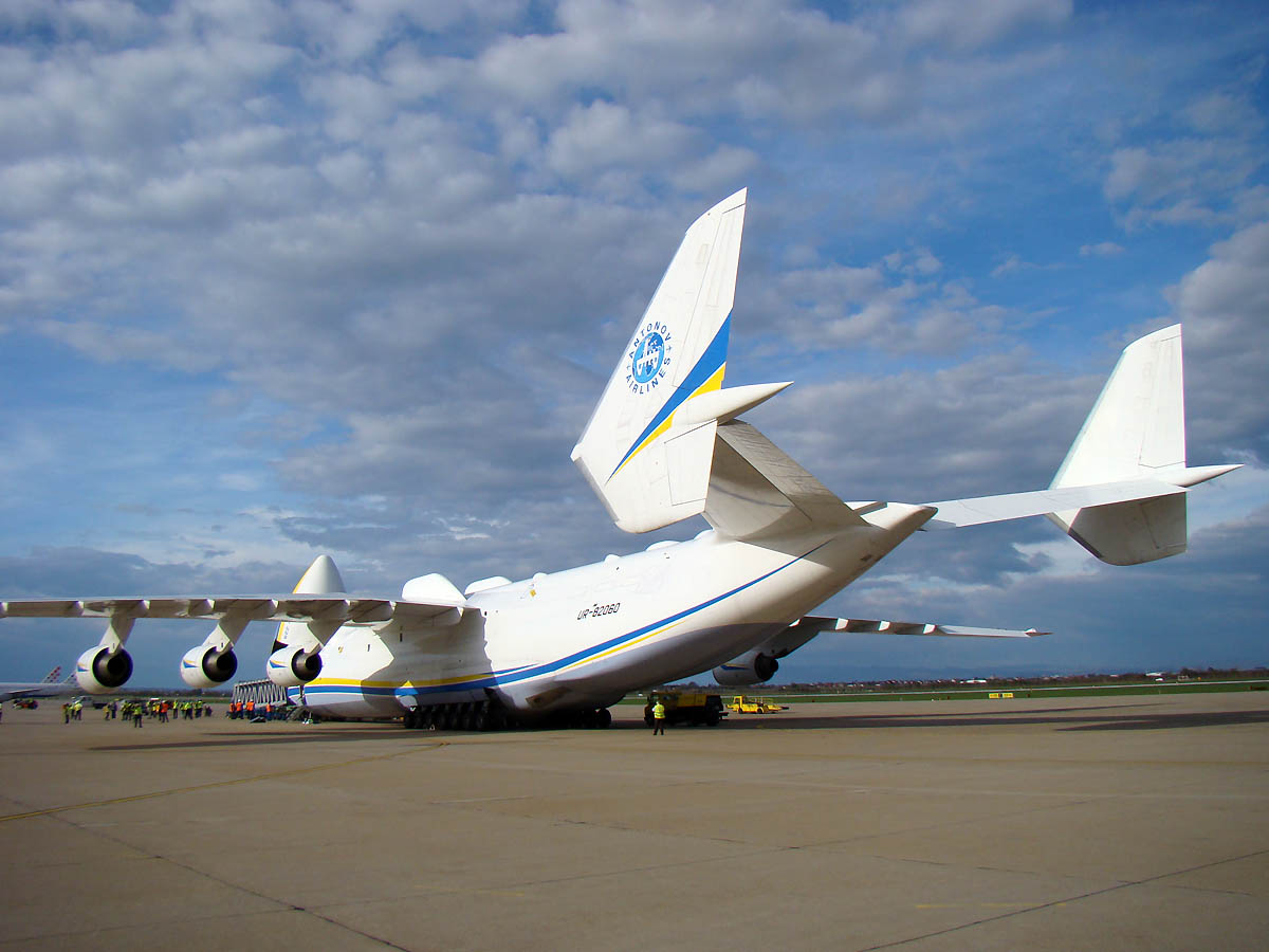 AN-225 Antonov Airlines UR-82060 Zagreb_Pleso (LDZA/ZAG) November_9_2013