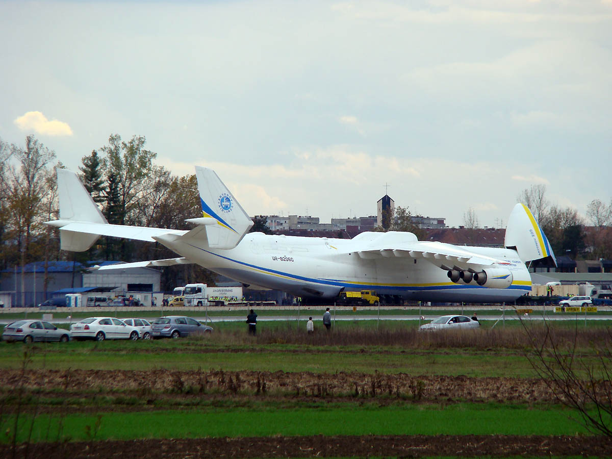 AN-225 Antonov Airlines UR-82060 Zagreb_Pleso (LDZA/ZAG) November_9_2013